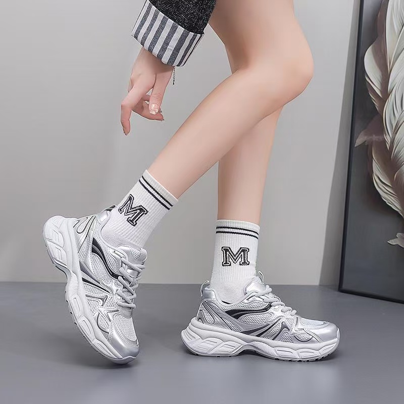 Daddy shoes female ins tide 2024 new spring and summer thick bottom sneakers mesh show feet small shoes silver casual shoes
