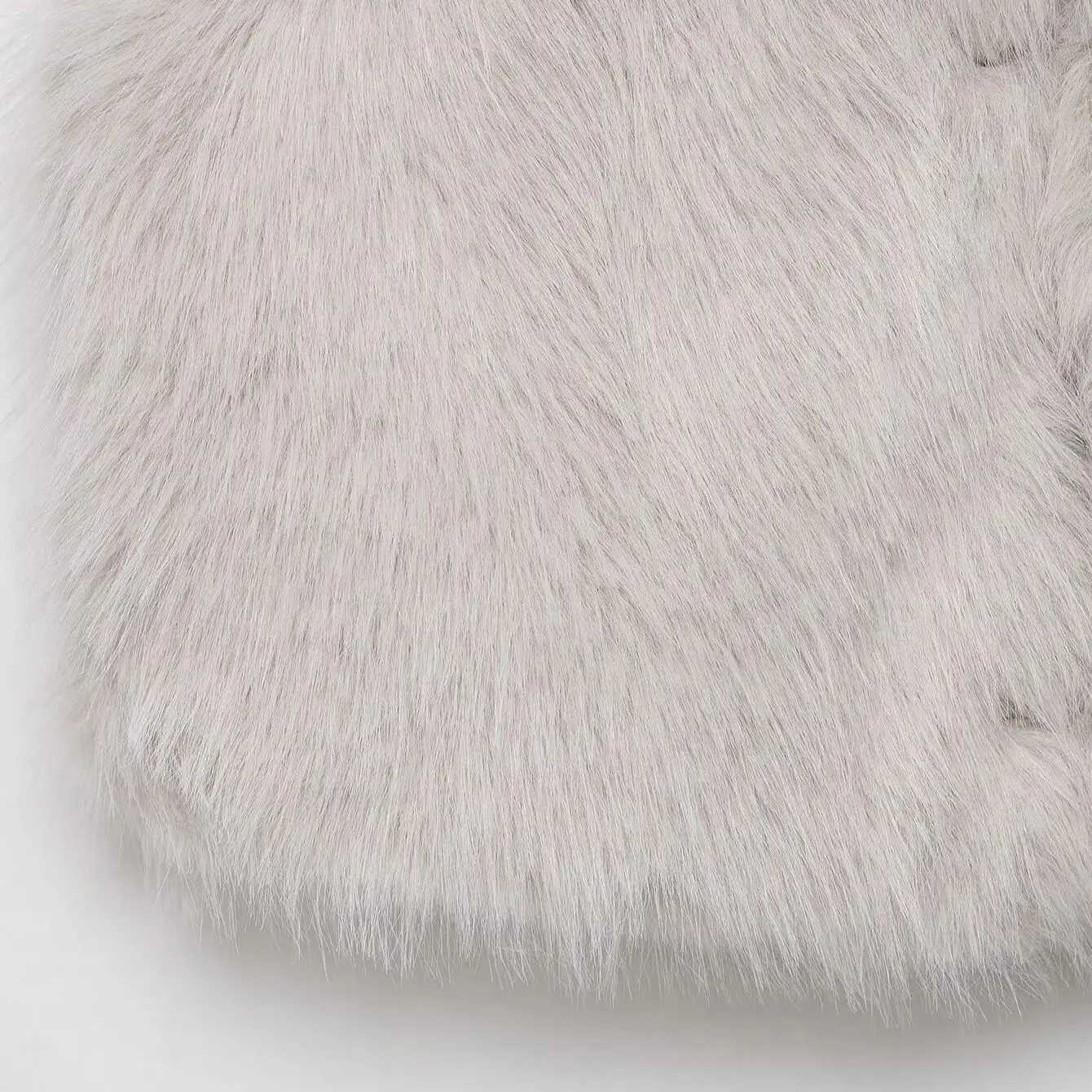 Faux Fur Sleeveless Vest Women Black Cropped Vests for Women Winter Womens Warm Vest Fashion Waistcoat Vest WomanT251128