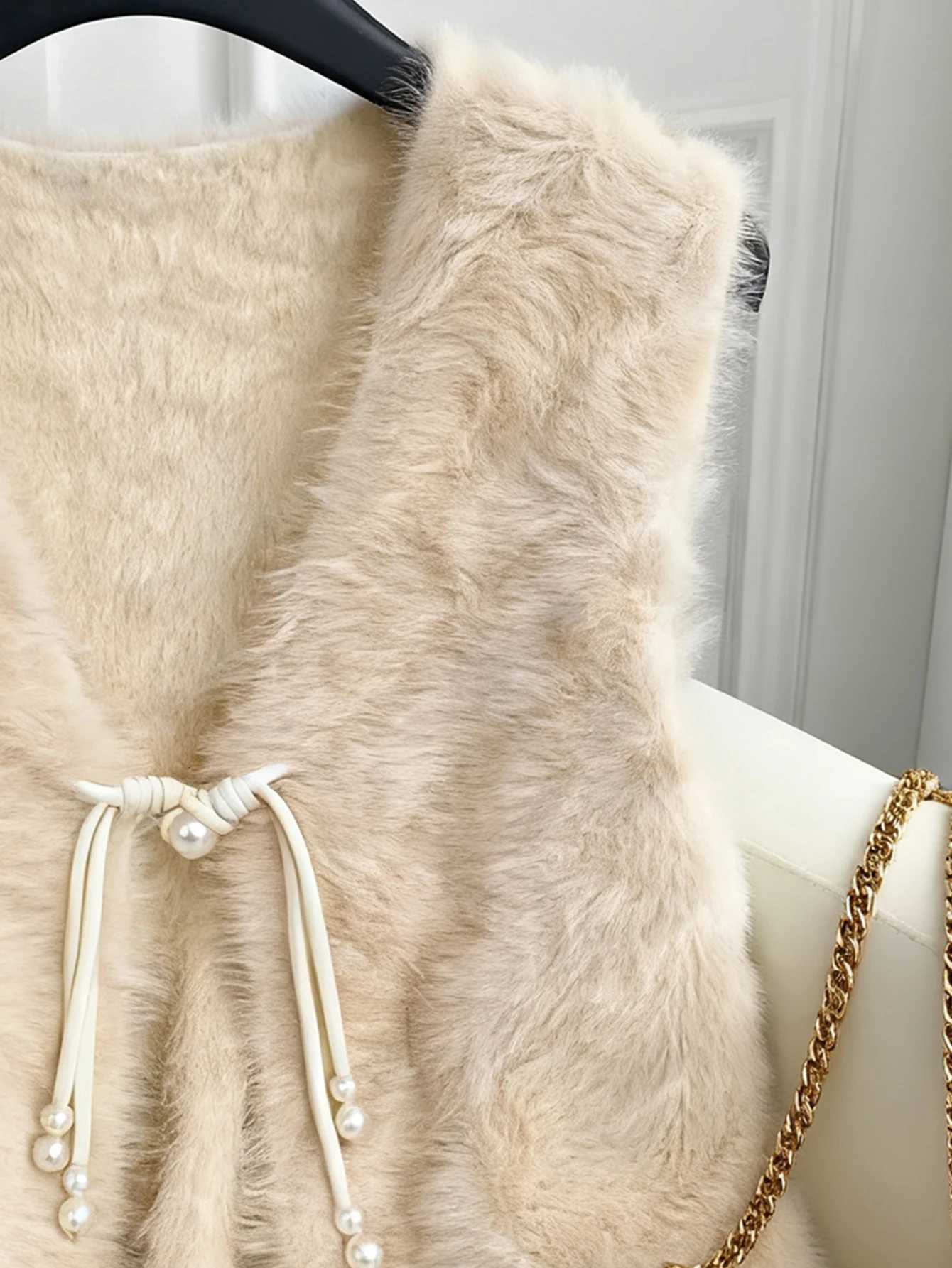 Fuzzy Knit Front-Tie Sweater Vest Cardigan Sleeveless Vest Versatile Elegant Loose Comfortable New Autumn and Winter StyleT251128