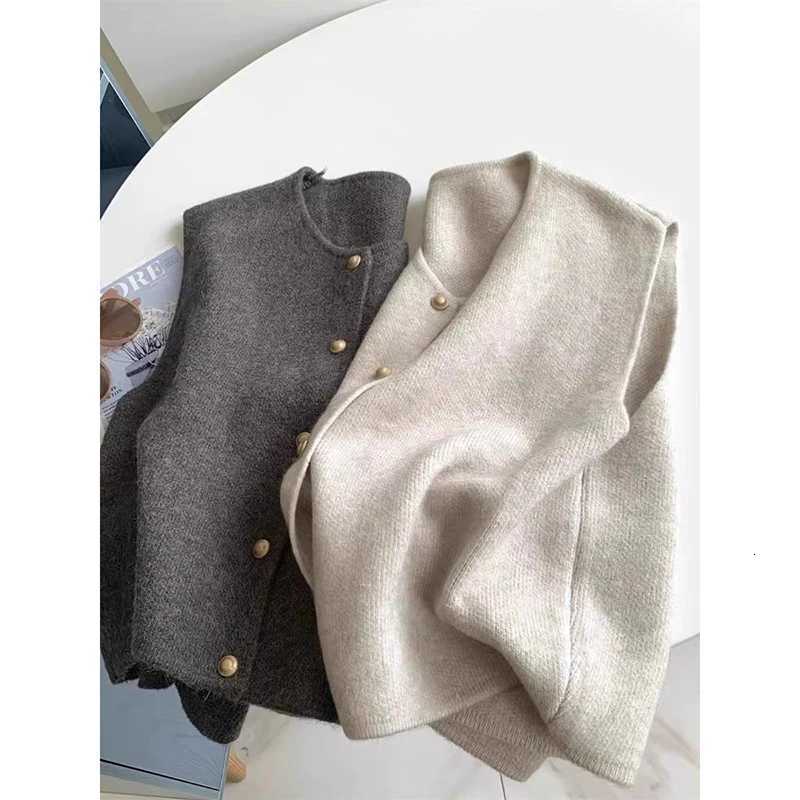 YIBASHU Autumn Women Cardigan Korean Elegant Knitted Sleeveless Female Casual Sweater Tanks Fashion Slim Ladies Casual TopsT251128