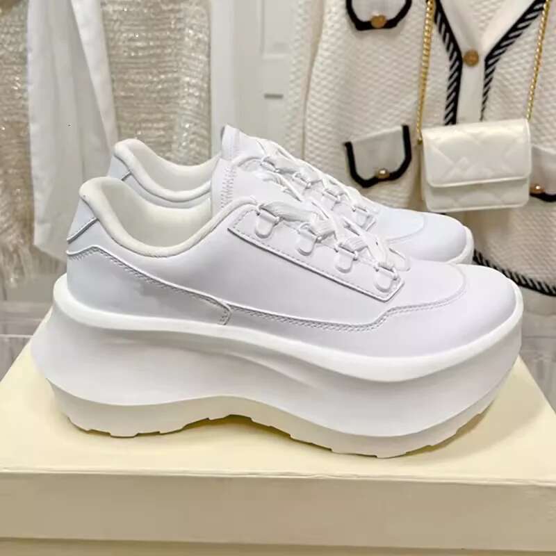 Thick soled Women's 2025 Spring and Autumn New Leather Height Increase 7CM Casual Sports White Shoes
