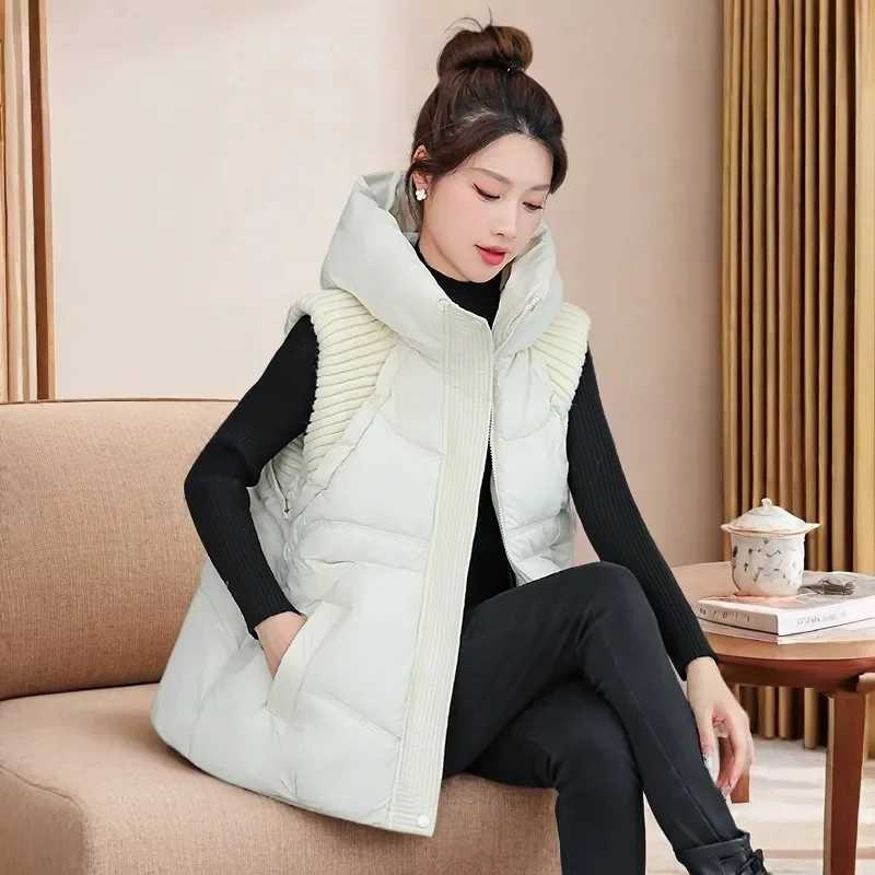 2025 New Vest Women Jacket Puffer Parkas Windproof Lightweight Hooded Warm Waistcoat Female White Duck Down Coat SleevelessT251128