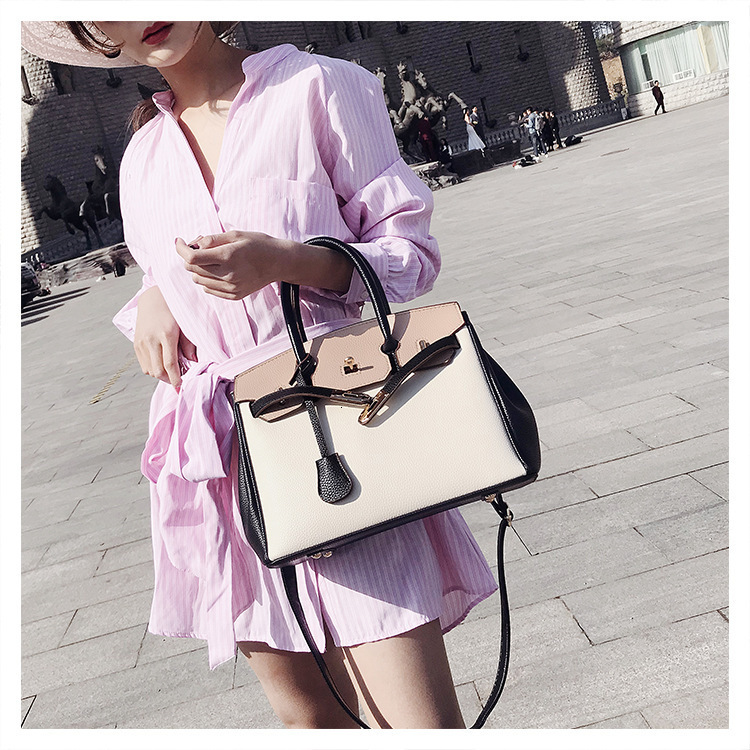 Designer 2025S new bags lychee pattern fashion handbag large shoulder bride Kelly women bag