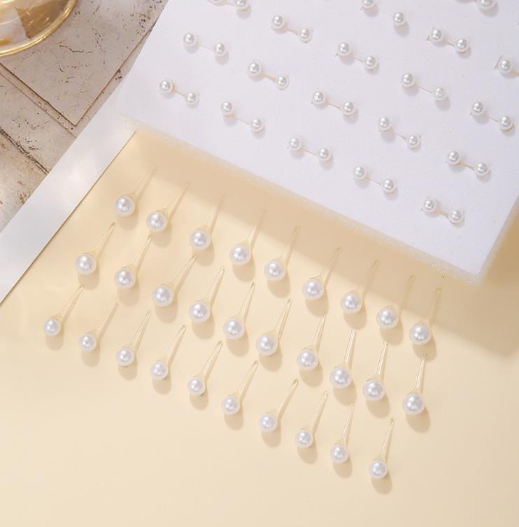Ear studs and Nose Studs Ring 1.2mm Tiny Piercing Bone clear crystal nariz Piercing Body jewelry 50 pairs of large and small mixed color