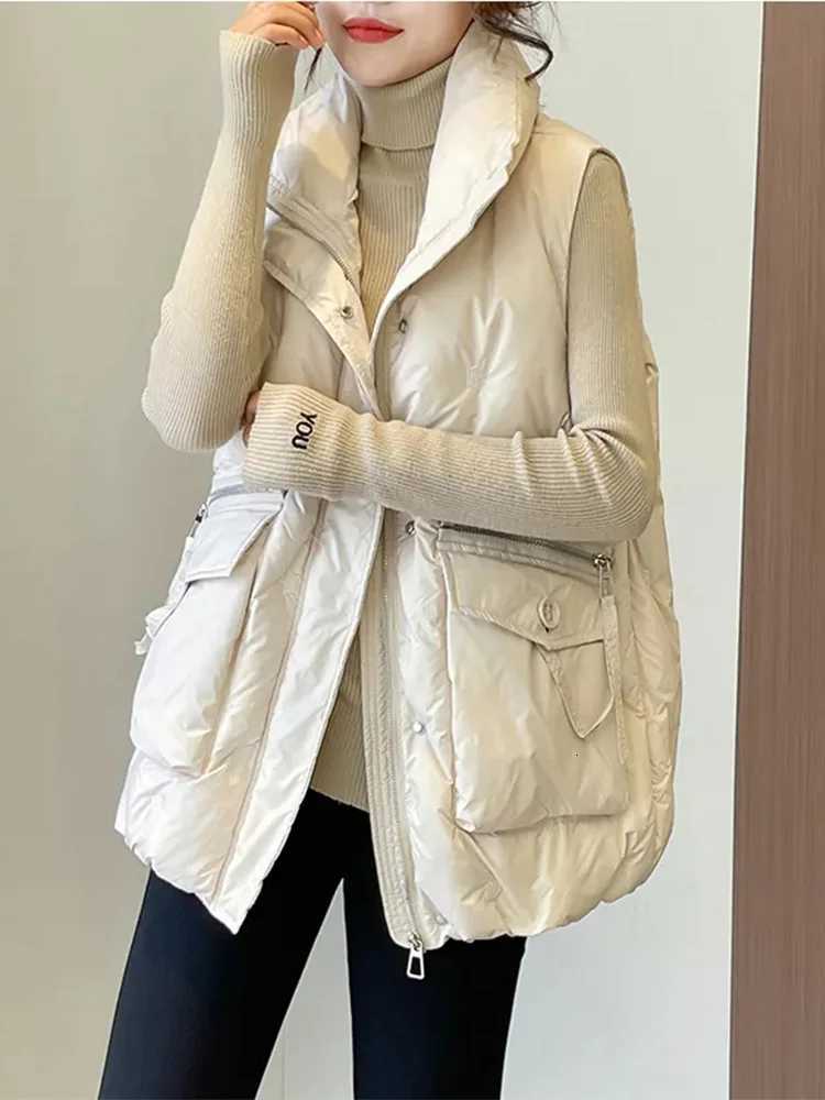 Women Loose Down Cotton Vest Autumn Winter Women Zipper Large Pocket Waistcoat Vests Female Solid Sleeveless Waistcoat VestsT251128