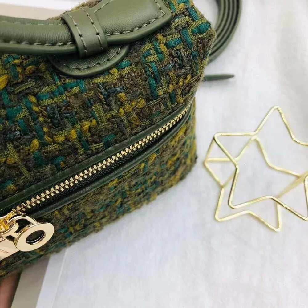 Hot Sale Fashion Women Real Cow 19Cm Extra Pocket For Lady Small Genuine Leather Bag Case With Bagsarming