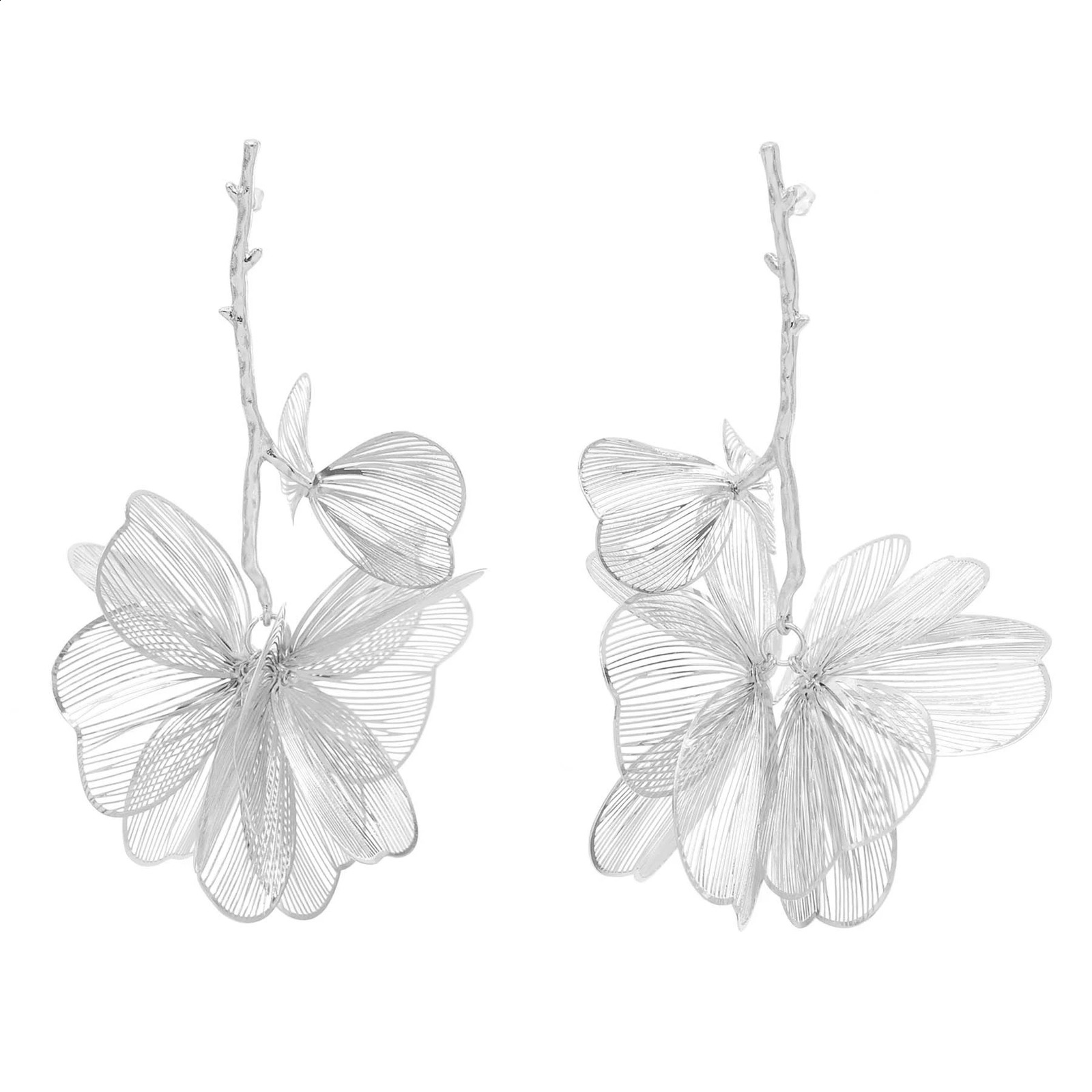 Fashion Golden Hollow Flower Leaf Long Earrings for Women Trending Bride Wedding Accessories Charm Earrings Female Jewelry 250513
