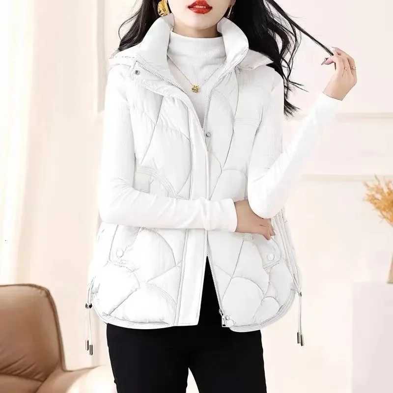 2025 New Autumn Winter Oversized Cotton Vests Sleeveless Coat Women Hooded Waistcoat Puffer Parkas Warm Down Cotton OutwearT251128