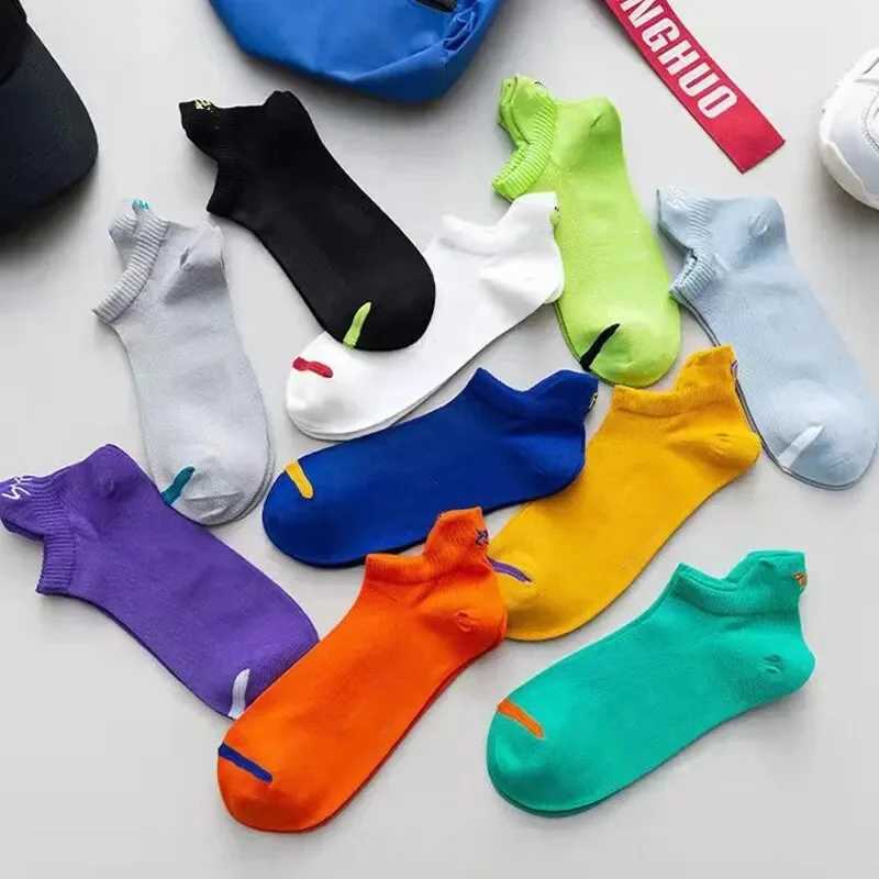5 Pairs Bright Color Ankle No Show Socks Men Breathable Street Fashion Sport Deodorant Invisible Travel Running Socks J251128