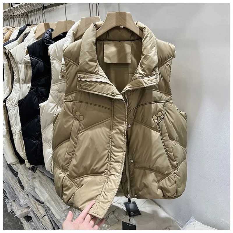 2024New Women Autumn Winter Down Cotton Vest short Fashion Stand-up Collar Cotton Vest With Everything On The Shoulder CoatT251128