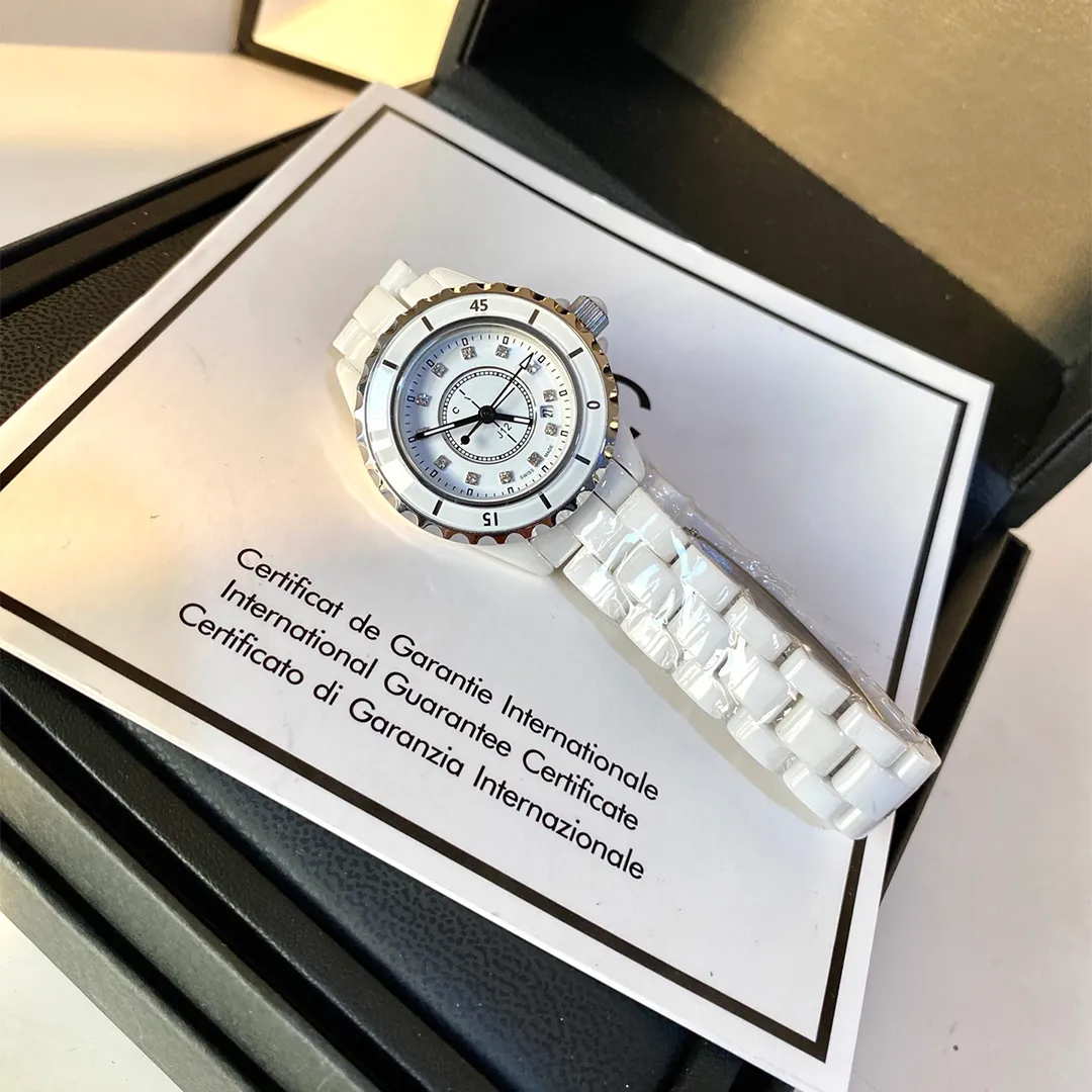 Watch with box designer watch luxury watch men's watch designer model 38mm formal travel accessory high-quality material stainless steel gift box various styles wo