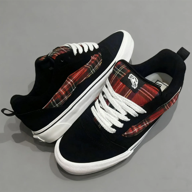 Free shipping Black Samurai Academy Style Board Shoes Autumn American Street Retro Fat Fat Bread Shoes Couple Shoes sneakers