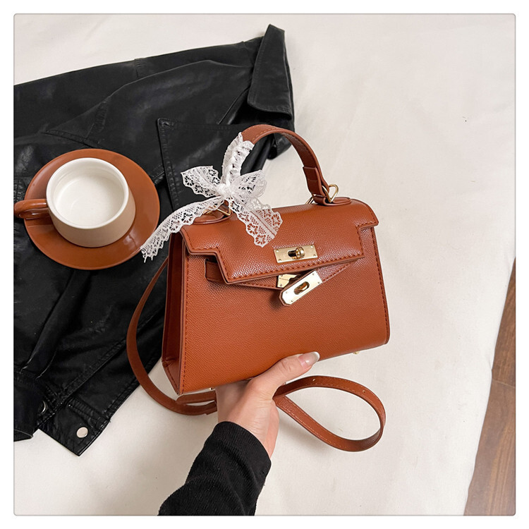 Cross Body Designer 2025S Spring/Summer Women Kelly Fashion Exquisite Mini Handbag Small Versatile Cute Western Style New Crossbody Bag