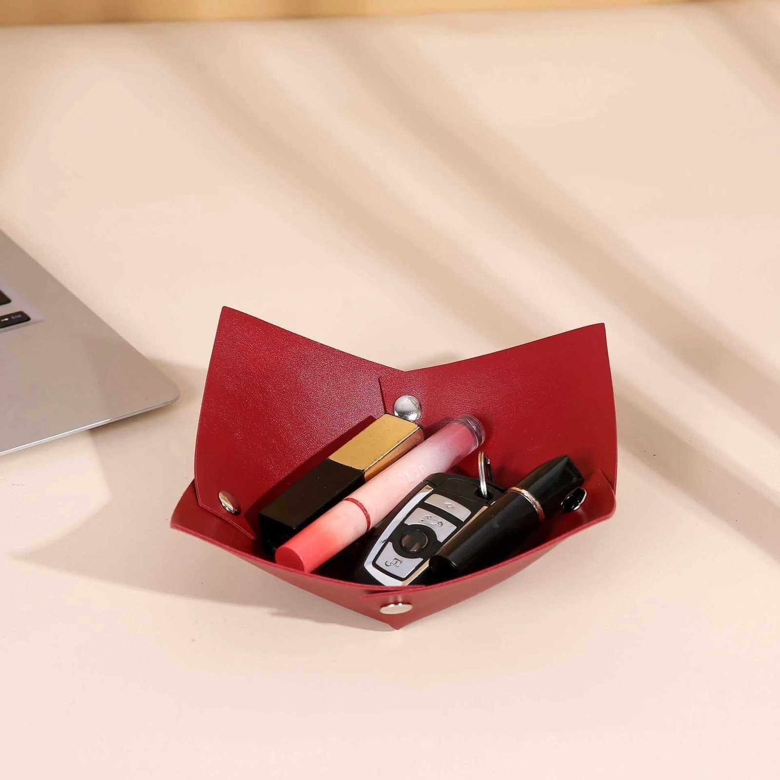 Leather Desktop Storage Box for Living Room Coffee Table Entrance Hall Home Folding Cosmetic Organizer Miscellaneous Items Y251129