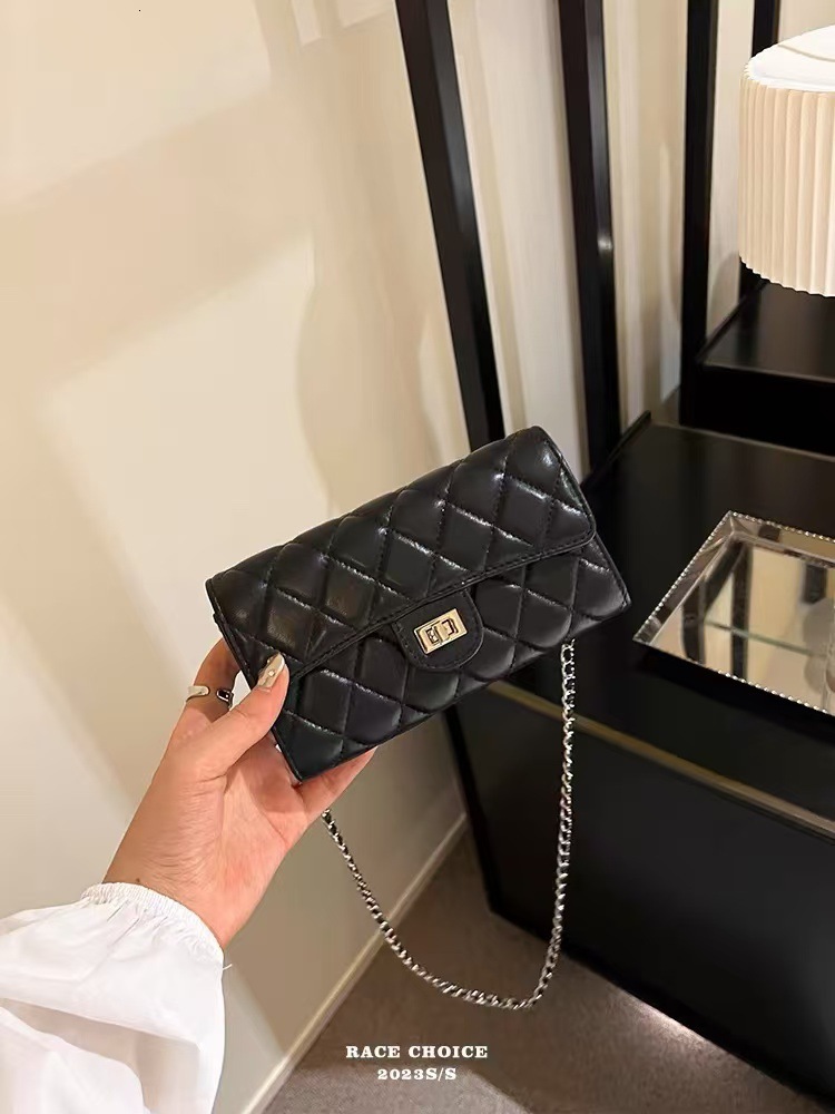 designer bag Small square classic versatile black small fragrant style mobile phone women's wallet crossbody diamond grid chain bag
