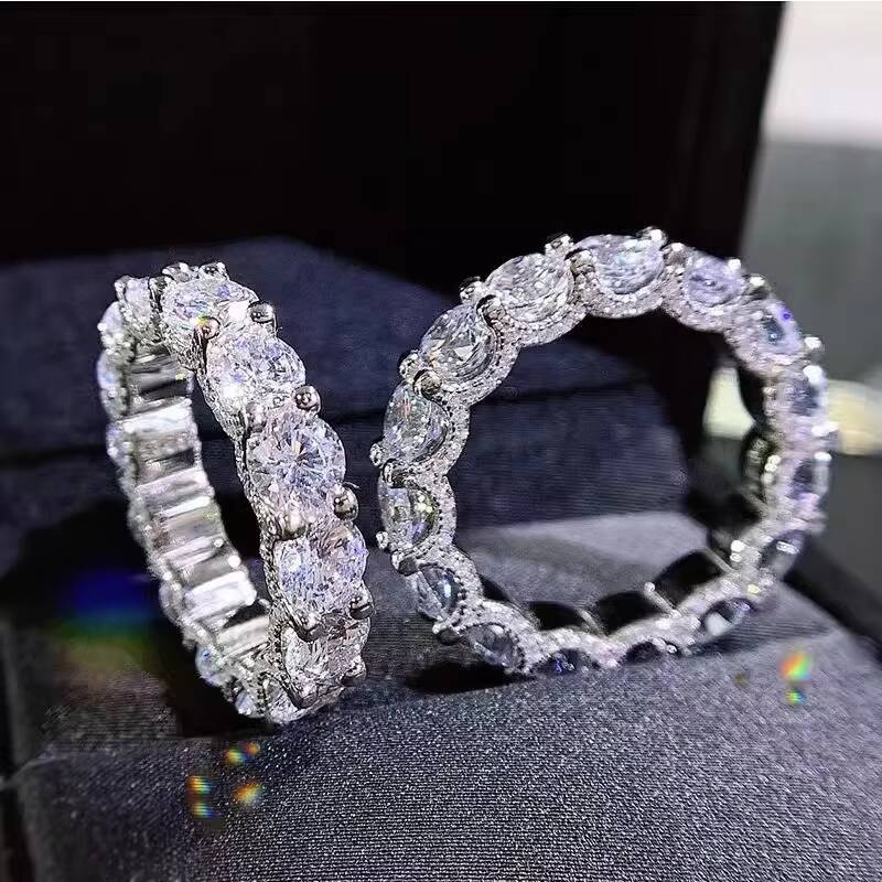 Vintage Simple Womens Ring Light Luxury Full Zircon Diamond Rings Row Design Niche Fashion Rings Gemstone Zircon