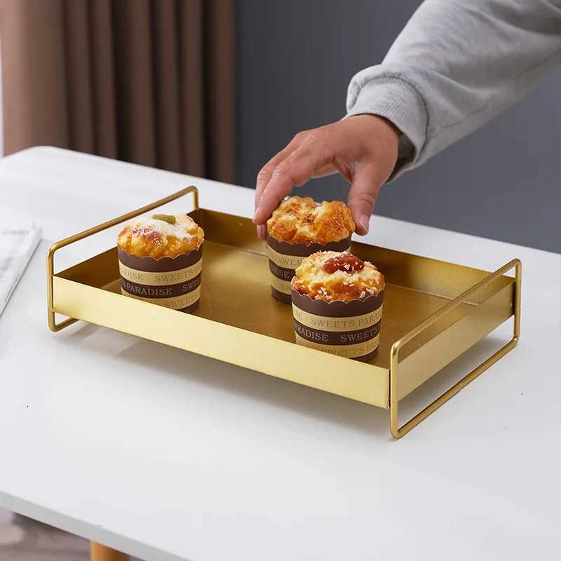 1PC Nordic Metal Tray Dried Fruit Plate Snack Fruit Dish Rectangular Snack Tray Storage Plate With Lid Dessert Tray Y251129