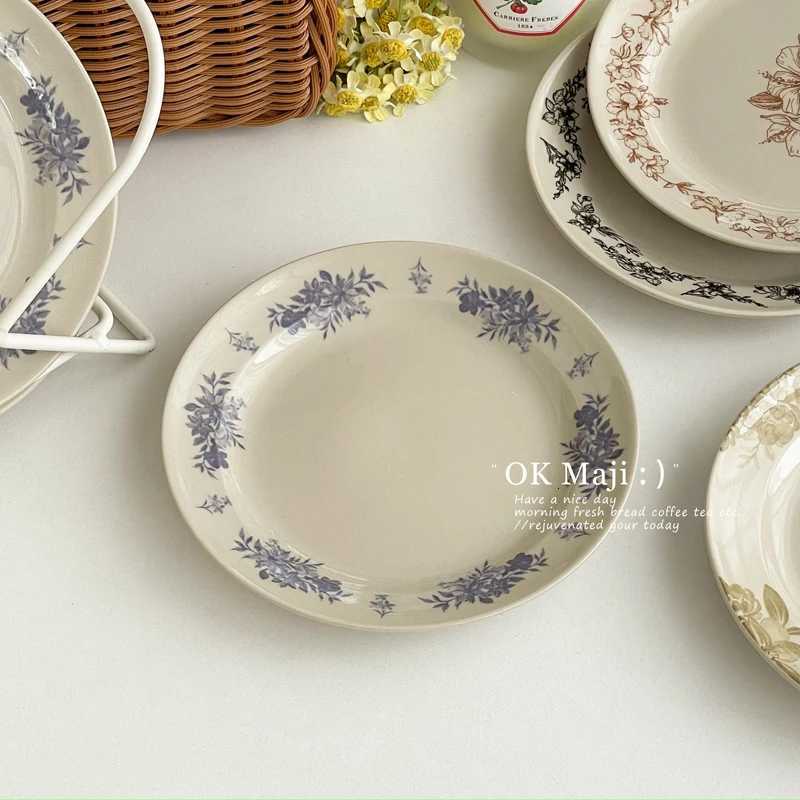 Luxury French Ceramics Small Plates Retro Floral Snack Disc High-end Casual Dessert Plates Household Afternoon Tea Cake Tableware Y251129