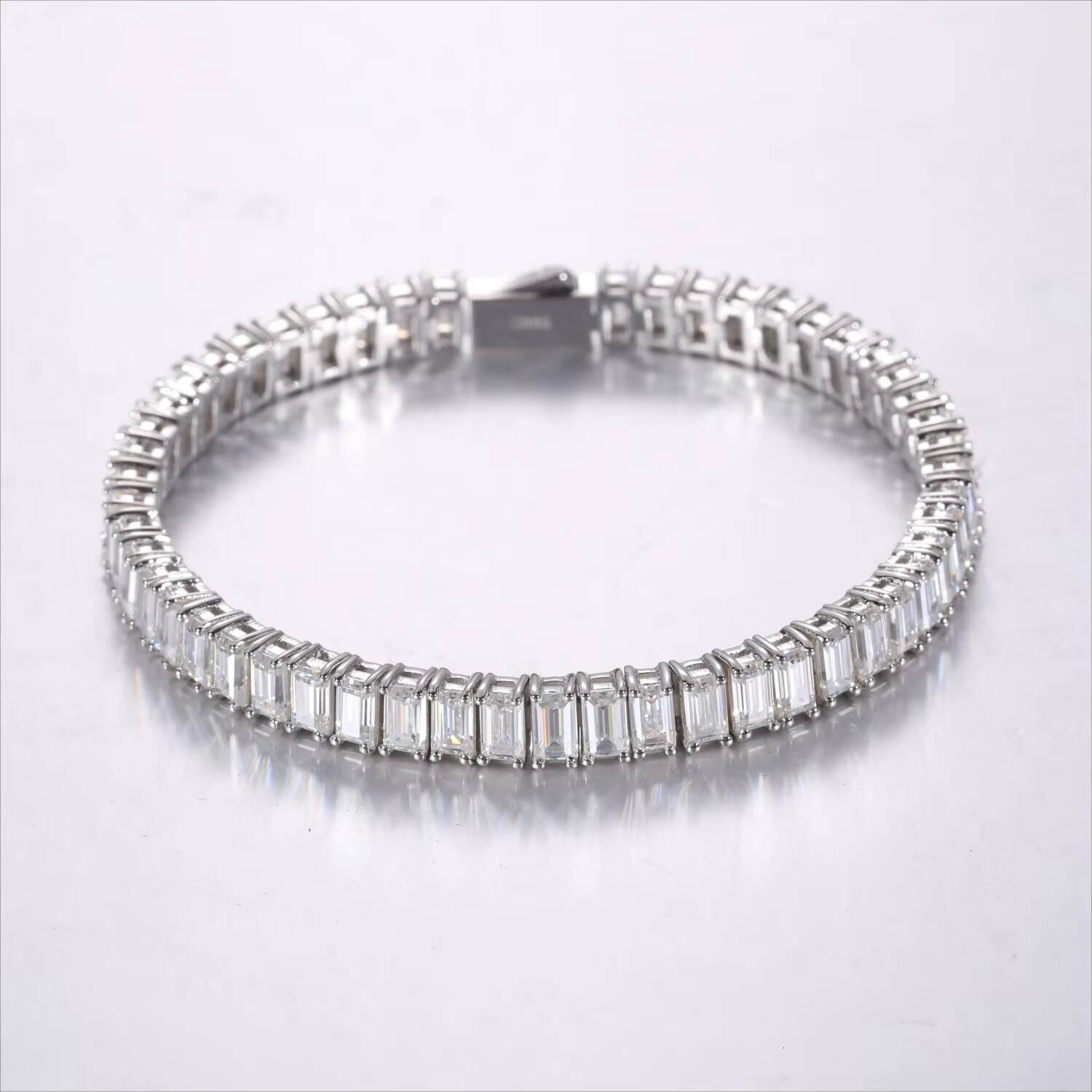 Pass Diamond Tester 5mm3mm 26ct Baguette Moissanite Tennis Bracelet 925 Sterling Silver Fine Jewelry Eternity Bracelet Women