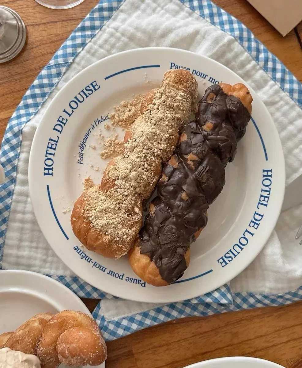 Luxury Blue English Letters Line Breakfast Salad Bread Flat Plate Desserts Cake Steak Western Cuisine Italian Pasta Ceramics Tableware Y251129