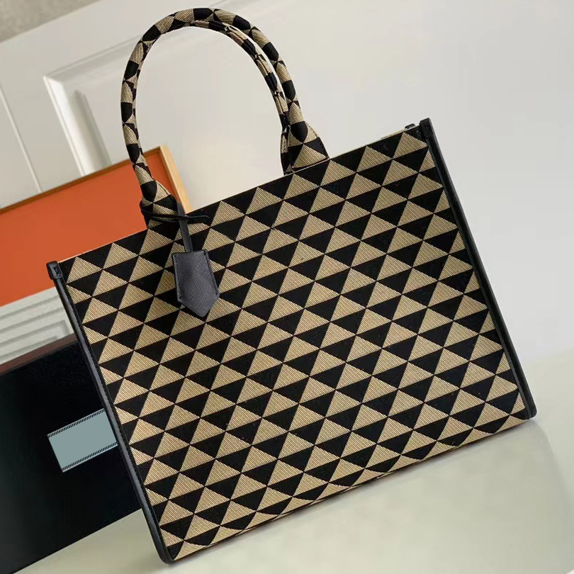DHlanhai DHwanglijia fashion mens 3 size embroidery tote Bags Womens Designer gym Beach bags canvas Shoulder Cross body Makeup clutch handbags shop ba