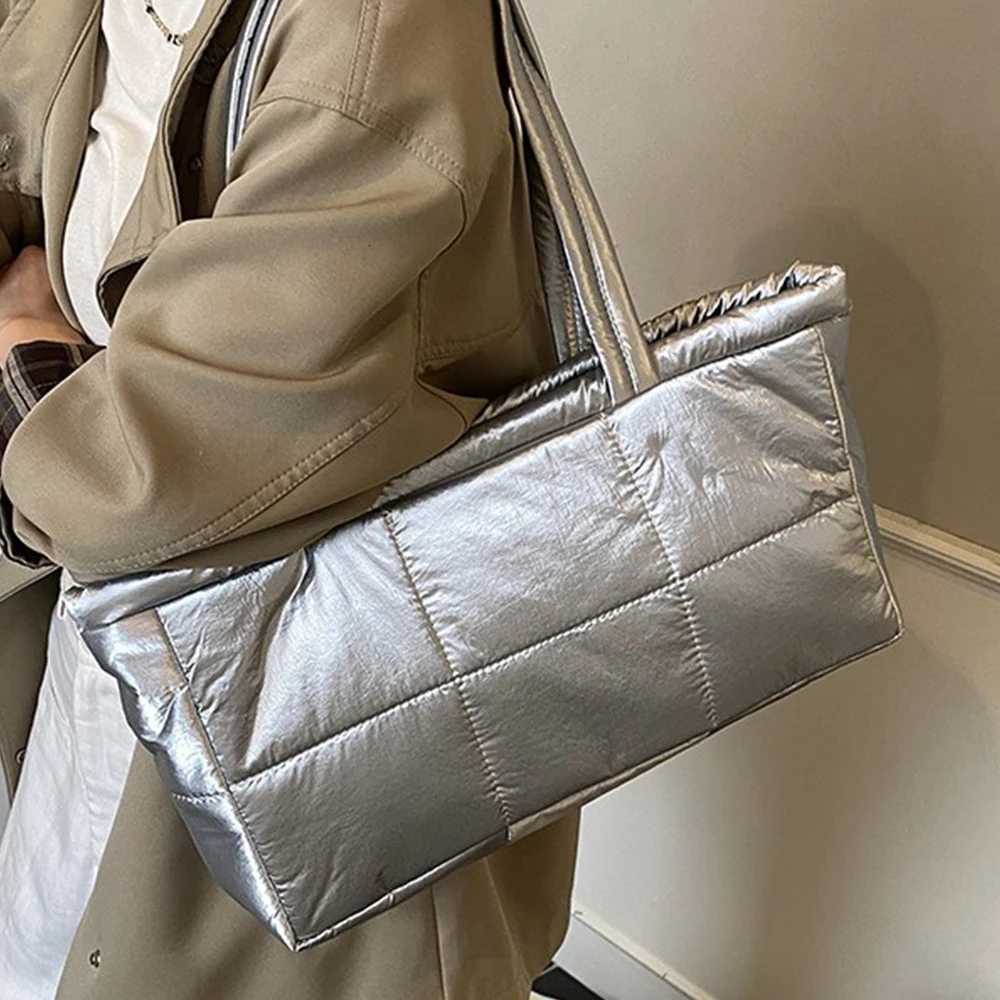 Cotton Padded Shoulder Bag Casual Nylon Quilted Tote Bags for Women Handbag Large Capacity Space Down Bag Designer Shopper Purse K251128