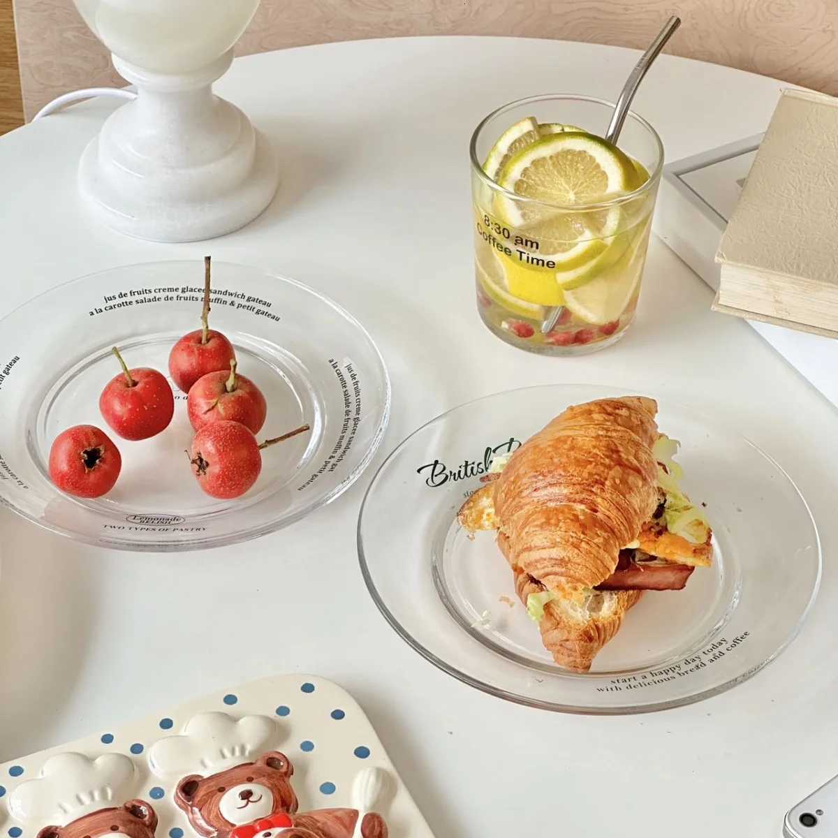 Luxury Transparent Plate Simple Letter Dessert Plates Fashion Household Fruit Bread Dish Nordic Kitchen Circar Flat Plate Y251129