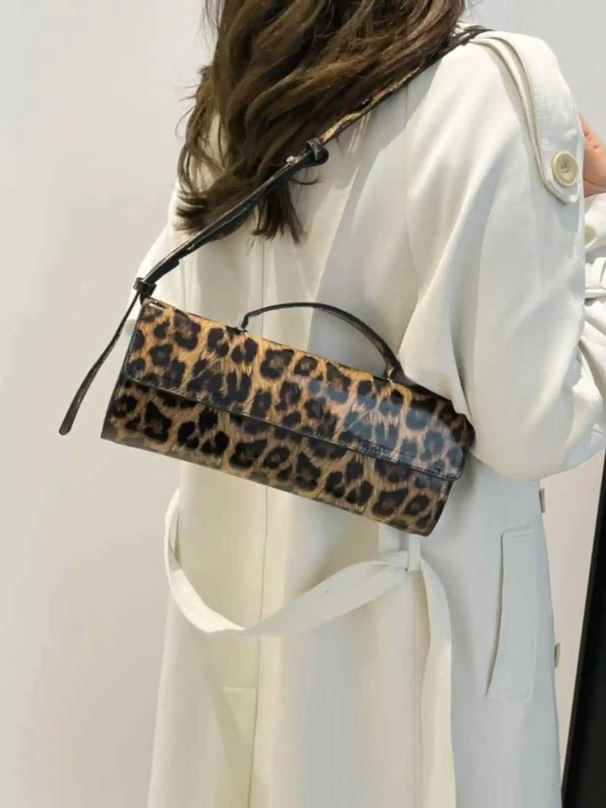 Hot Girls Style Leopard Handbags For Women New Fashion Niche Design Versatile One Shoulder Bags High-grade Texture Underarm Bag K251128