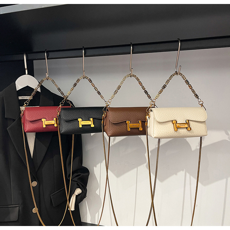 High-quality shoulder luxurious flap crossbody handbag stylish retro baguette premium women luxury chain square casual underarm bag Daily commuting le