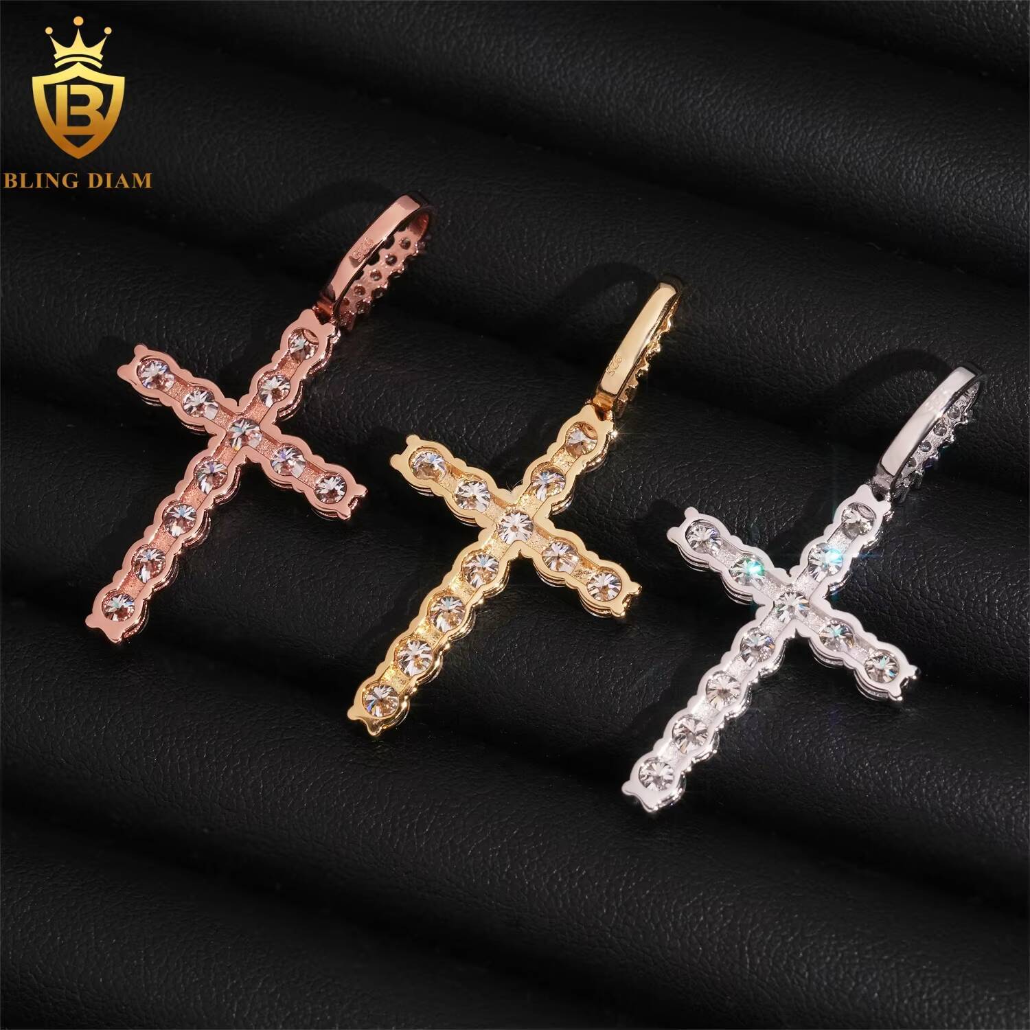 High Quality 925 Sterling Silver Iced Out Custom Hip Hop Fashion VVS Moissanite Cross Pendant