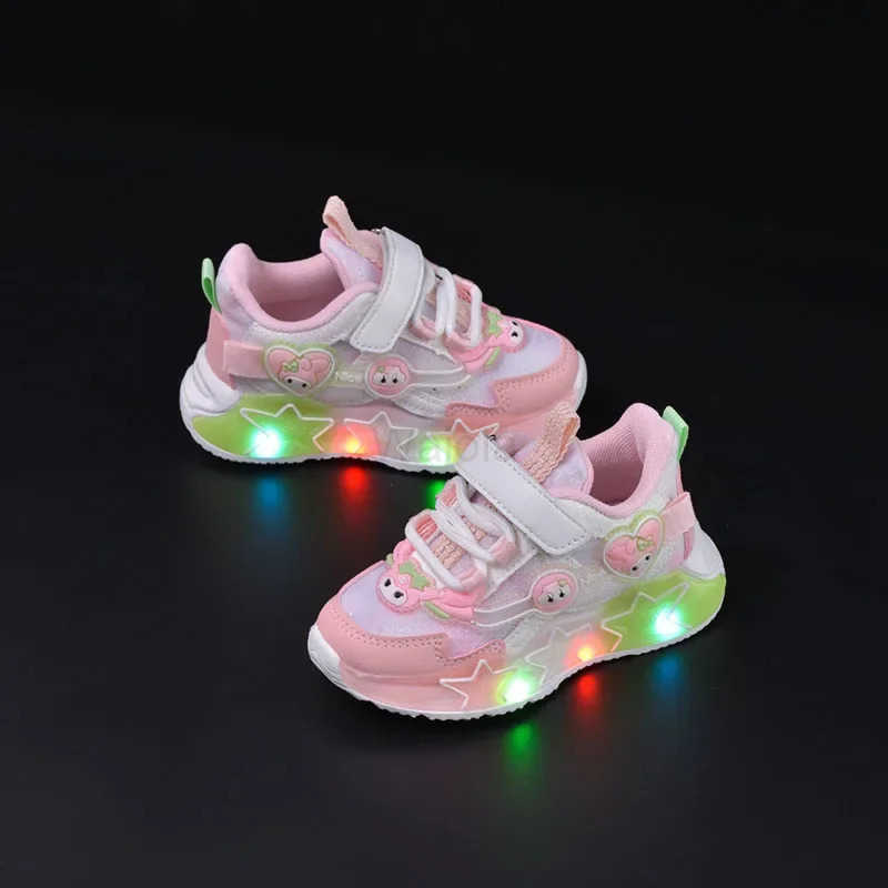 Sanrio Kuromi My Melody Childrens Led Light Sneakers Kawaii Cartoon Fashion Girls Casual Shoes Kids Antislip Sports Running Shoe H251129