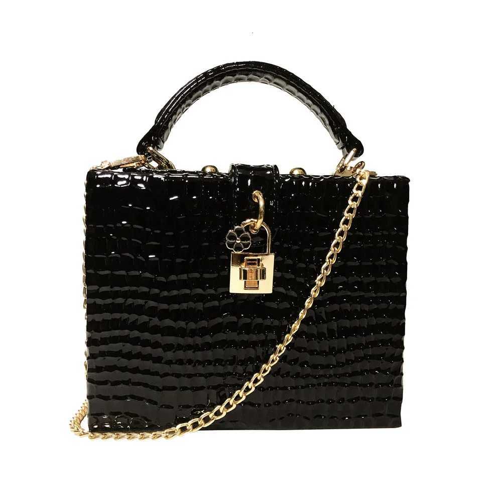 European / American Fashion New High-end Personalized Concave Convex Snake Pattern Embossed Box Shaped Handbag For Women Trendy K251128