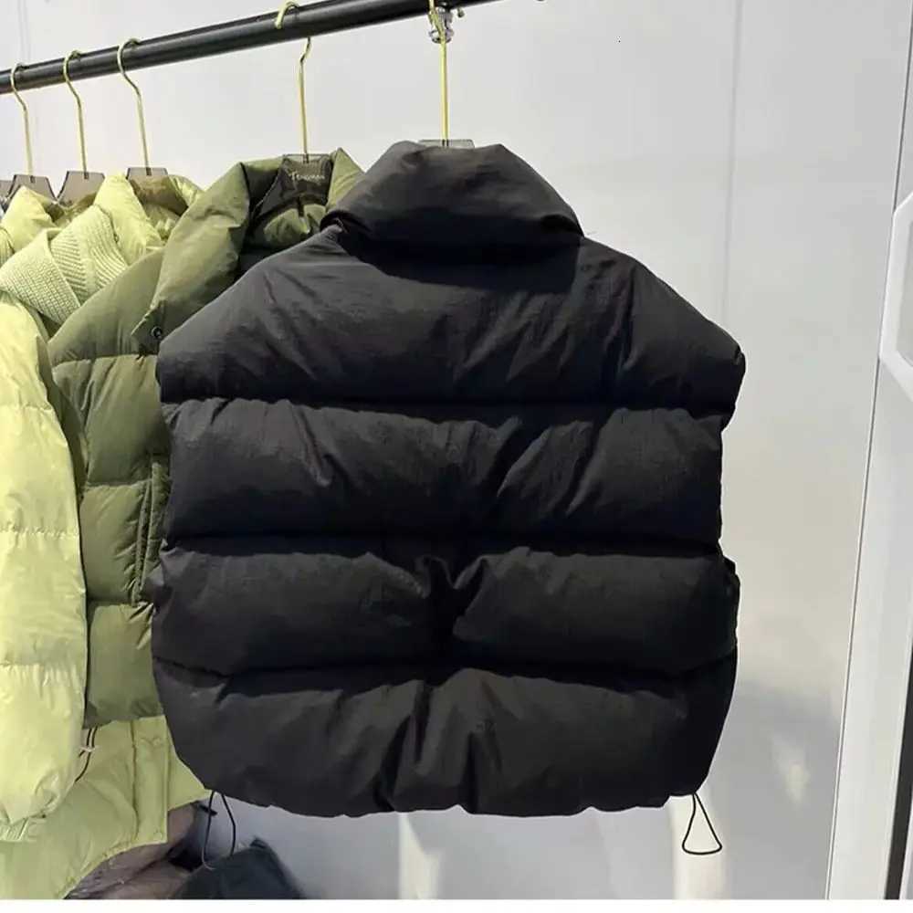 Casual Down Cotton Vest Jackets for Women Autumn Winter Thick Warm Sleeveless Short Coats Korean Style Stand Collar WaistcoatT251129