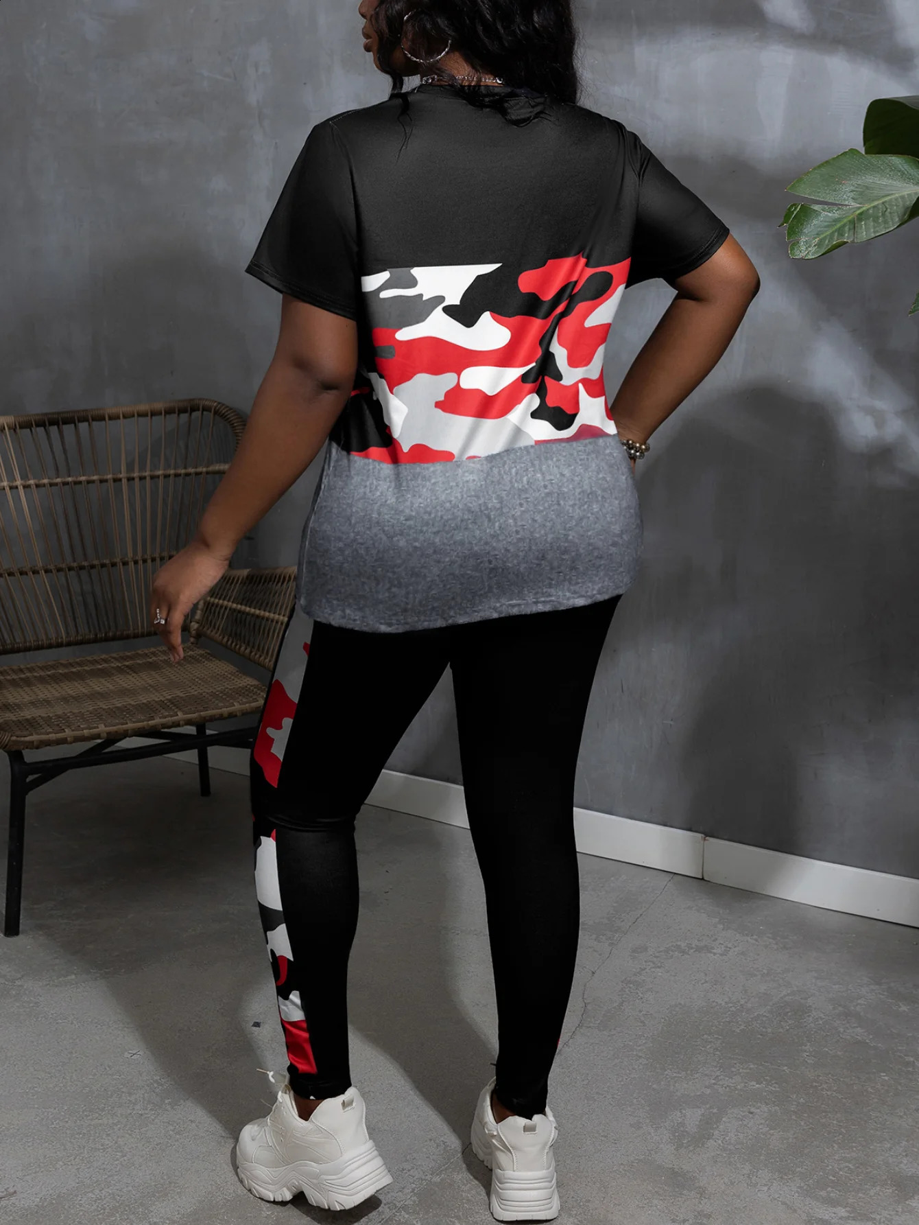 LW Plus Size Pants Set Camouflage Printed High Waist Pants Set Autumn Short Sleeve TopTight Pants Set Casual Sports Womens Wear 250427