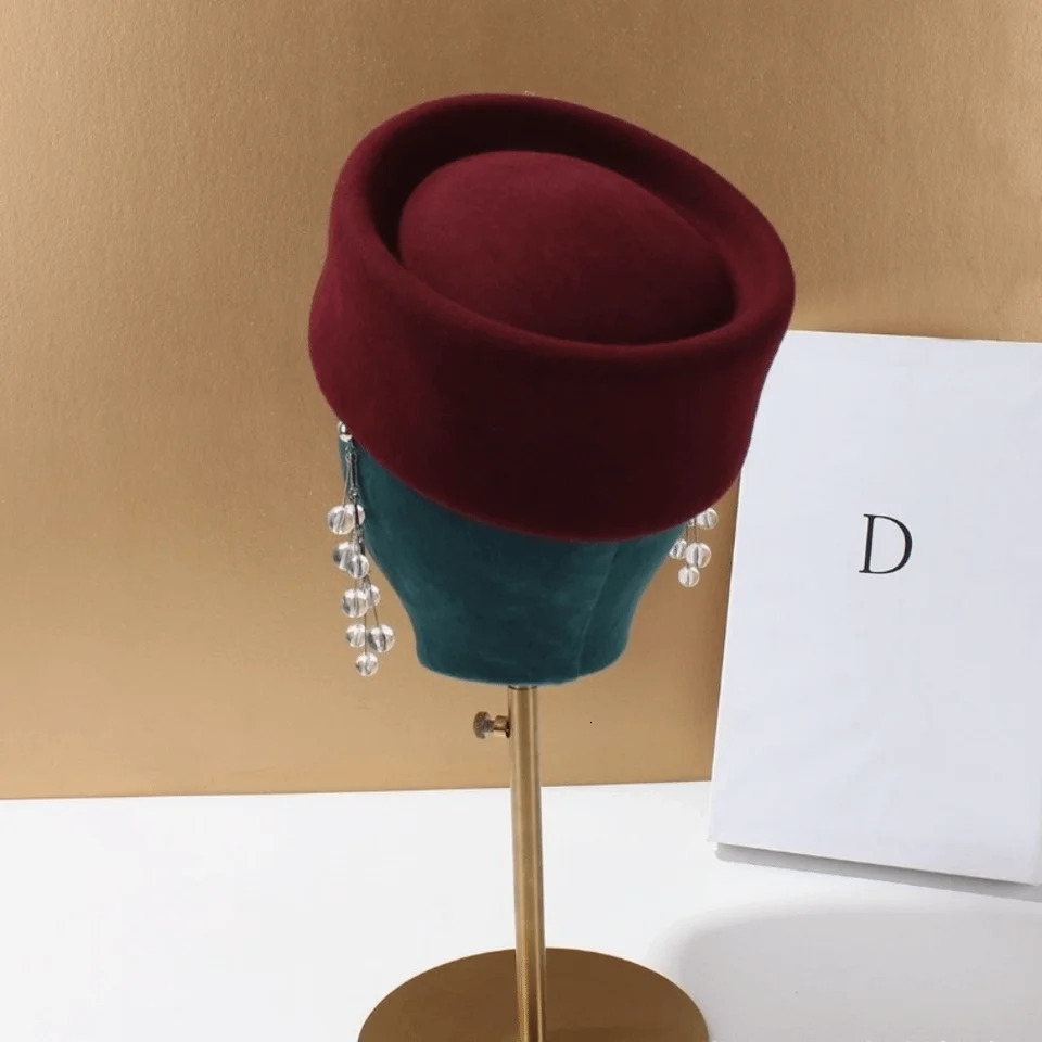Hard Top Wool Felt Berets Concave Top British Retro Vintage Fedoras Hats Wedding Fascinator Hats Formal Events 251228