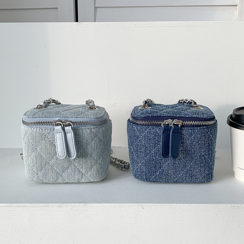 Stylish Designer Mini Cowboy Crossbody Bag - Quilted Vintage Denim Purse with Chain Strap, Women's Casual Box Bag Free Shipping