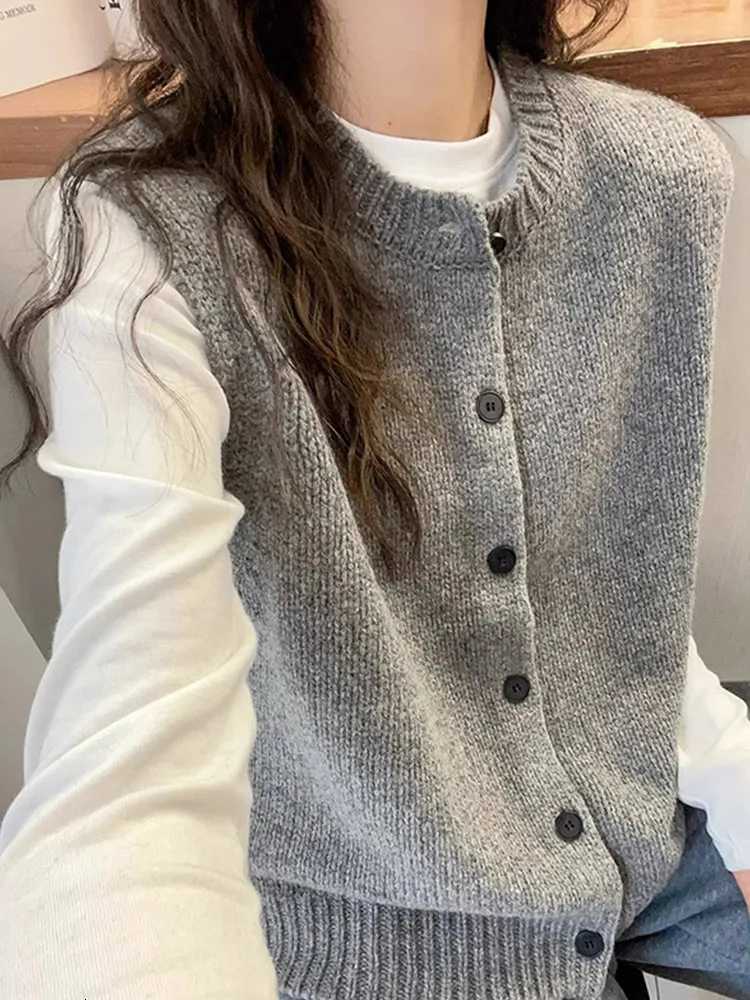 Knitted Women Sweater Vest New Sleeveless O-Neck Black Knit Sweater Vest Women Tops Outerwears Sweaters Sueters De Mujer Q1078T251129