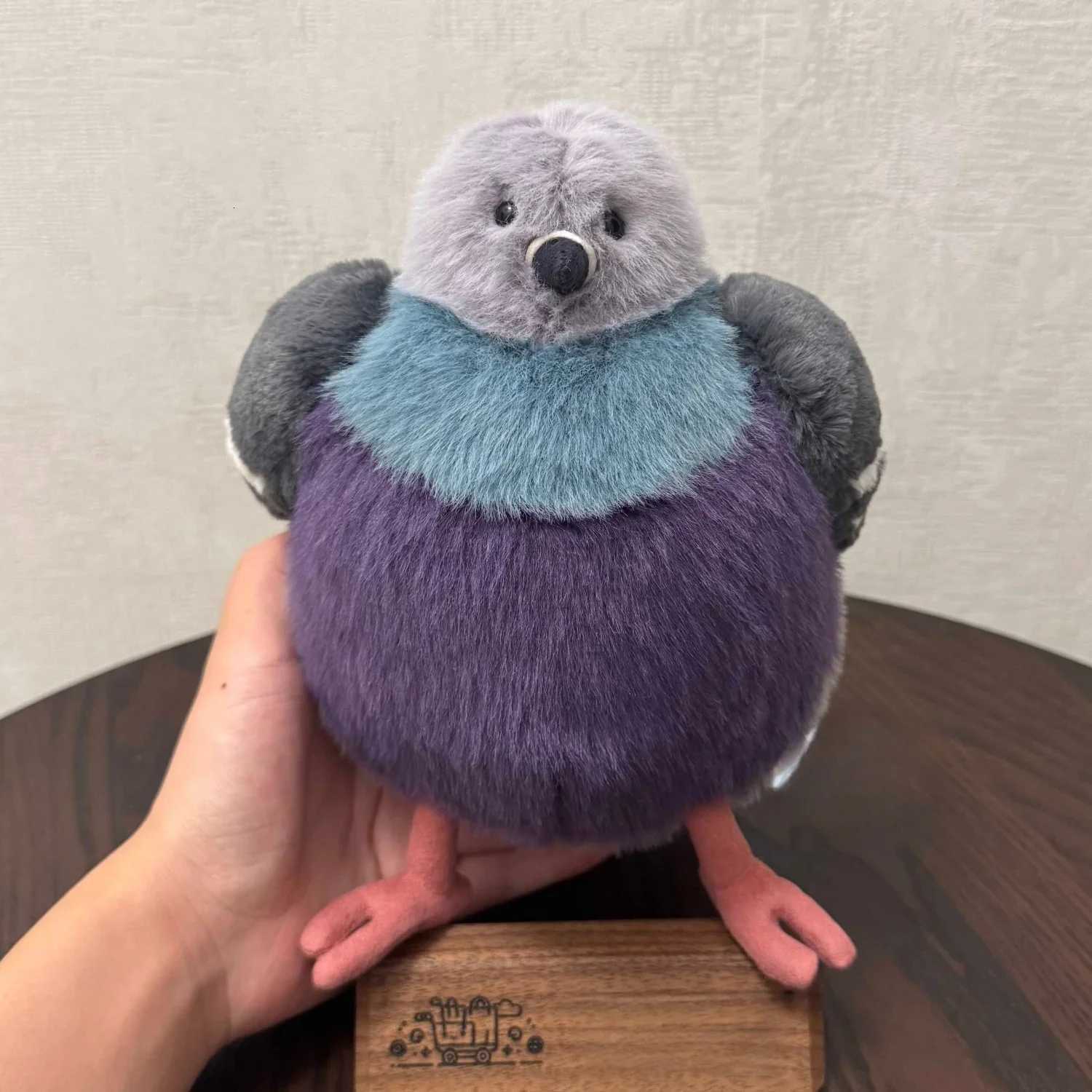 Lovely Fluffy Pigeon Plush Toy Cute Soft Bird Stuffed Cuddly Doll Soothe Sleep Birthday Gifts Girl He Decor C251202