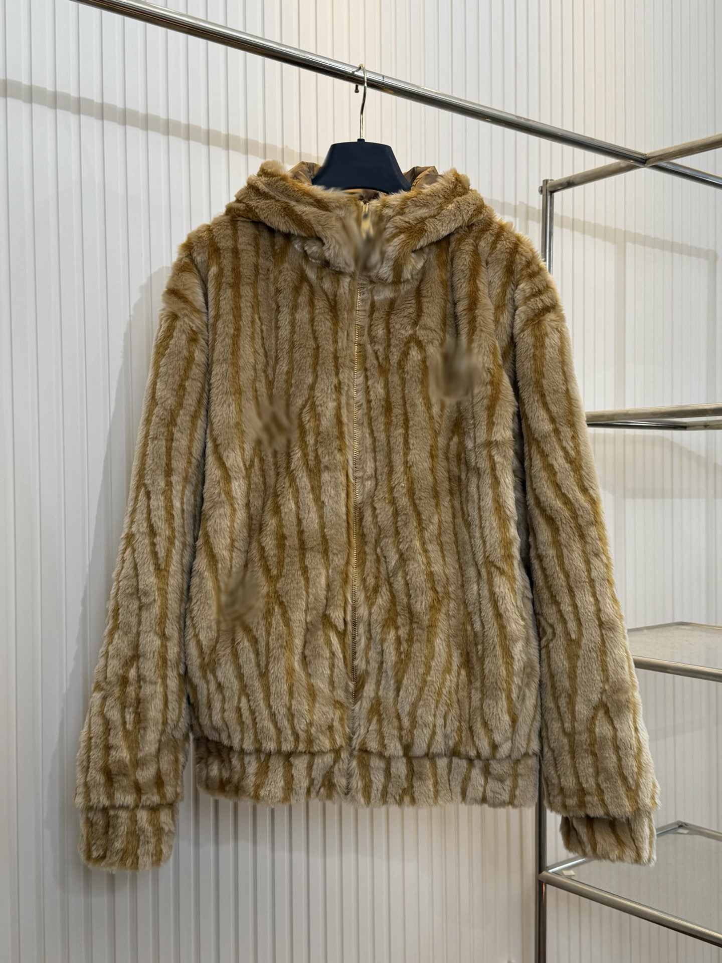 Fashionable Designe… - image