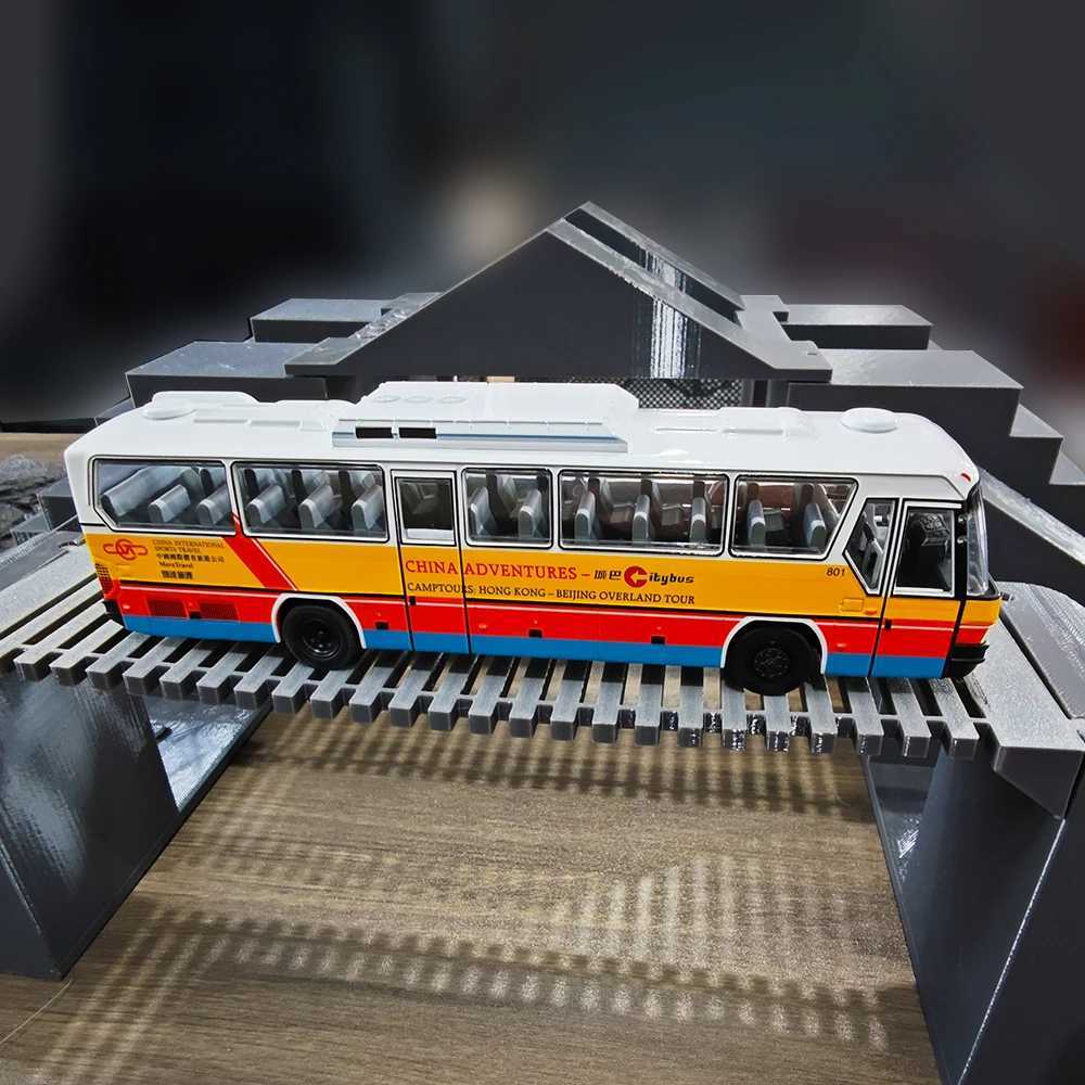 XCRATOYS BFC6120 Simulation Bus 1/64 RC Electric Remote Control Model Car Alloy Car Body Adult Childrens Toys J251129