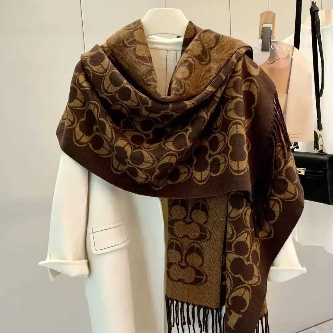 2025 Winter Soft Acrylic Scarf for Women Reversible Extra Warm Thick Wrap Cozy All-Match Shawl Neck Warmer Chunky KnitJ251129