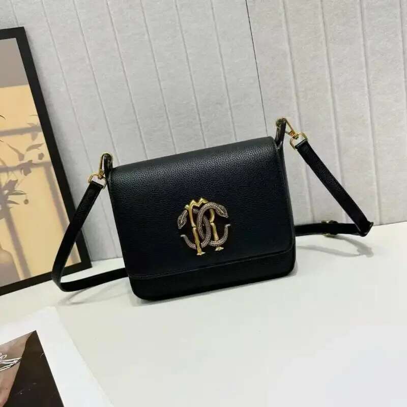 Light Fashion High Quality Classic Solid Color Commuting Versatile Popular Retro Style Ladies Handbag