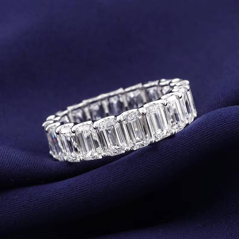 IGI Certified Super clear Colorless 3x5 Emerald Cut Diamond Eternity Band in PT950 Setting Lab Diamond Jewelry Fine Bijoux