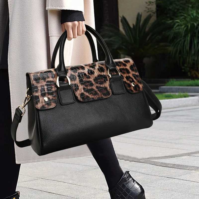 Aidrani New Womens Handbag Made of High Quality Cowhide Luxury Leopard Pattern Design Large Capacity Portable Briefcase K251128