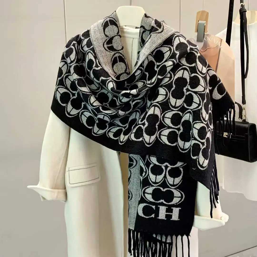 2025 Winter Soft Acrylic Scarf for Women Reversible Extra Warm Thick Wrap Cozy All-Match Shawl Neck Warmer Chunky KnitJ251129