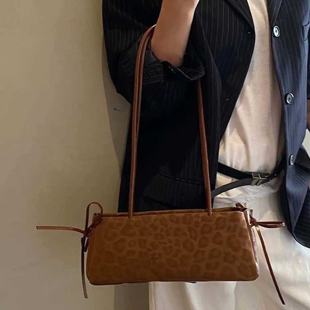 Sweet French Stick Handbag Large Capacity Korean Style Leopard Print Underarm Bags Waterproof Bow Ribbon PU Shoulder Bag School K251128