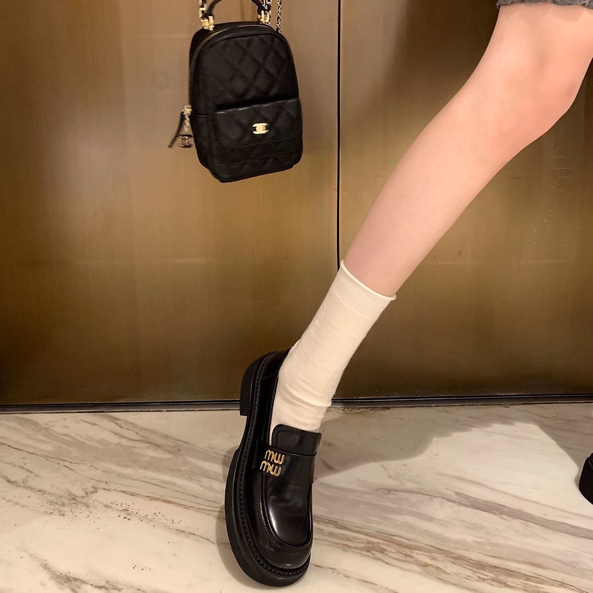 designer shoes 2025 new Cowhide Version College Style Lazy Slip - on Metal - Buckle Loafers for Women, Small Leather Shoes