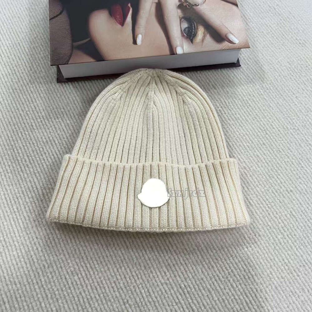BeanieSkull Caps Soft Monclair womens cashmere soft designer Mens Beanie cap stylish thermal hat Trucker Hat Winter knitted