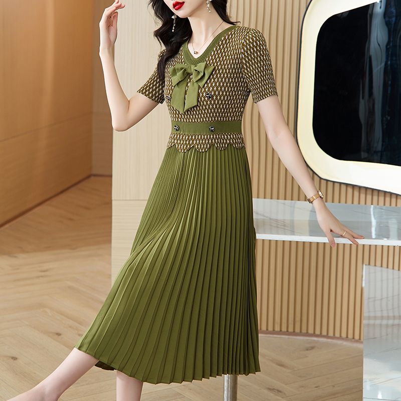 2025 Summer New Large Size Women's V-neck Slim Fit Dress Midi Long Dress D02289