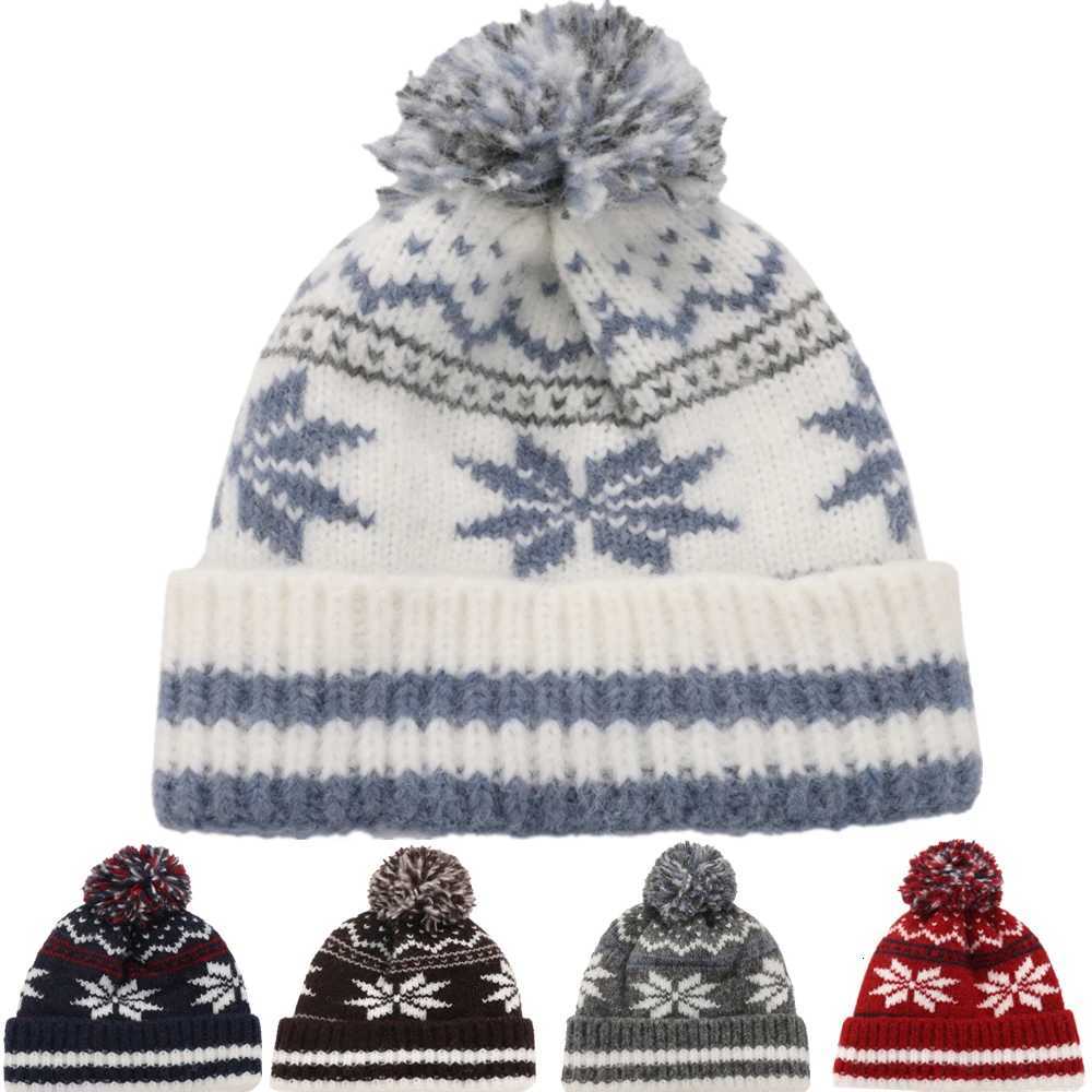 New Style Classic Snow Flake Jacquard Winter Hats Winter Warm Pompoms Beanie For Women Solid Color Winter Knitted HatXJ251129